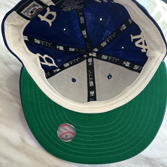 LA Dodgers New ERA Hat - Picture 4 of 5